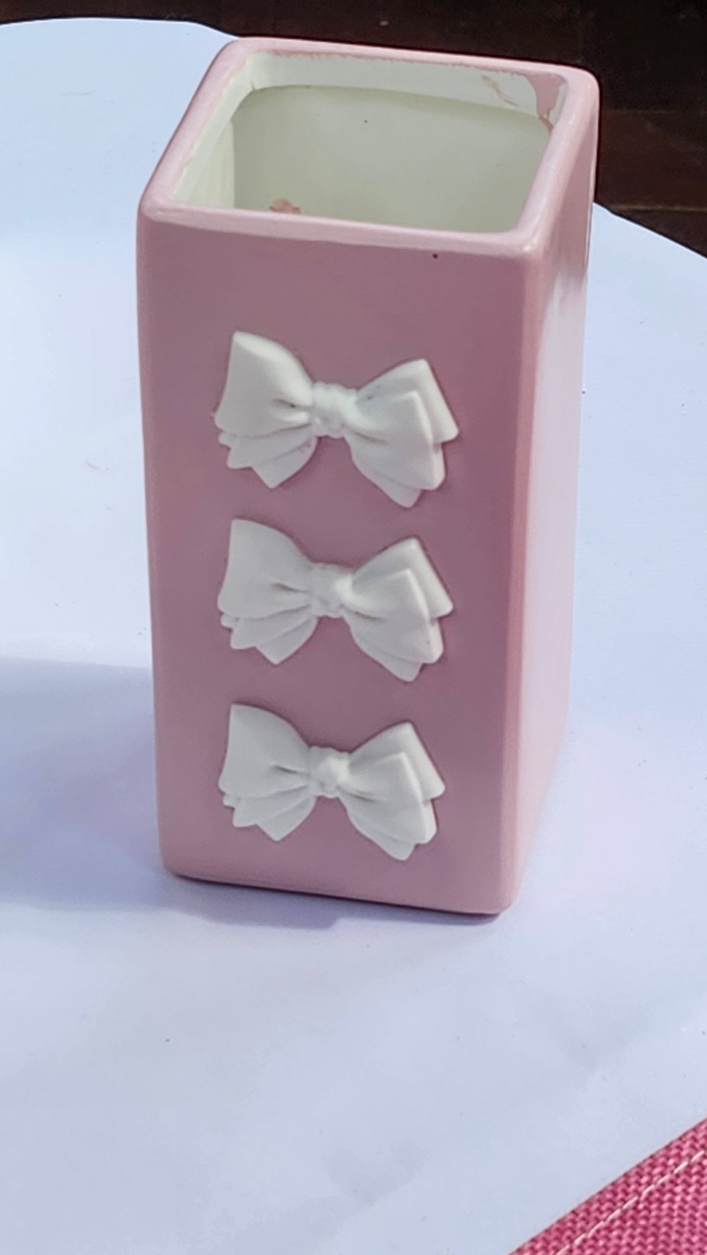 Pink & White Bows Vase