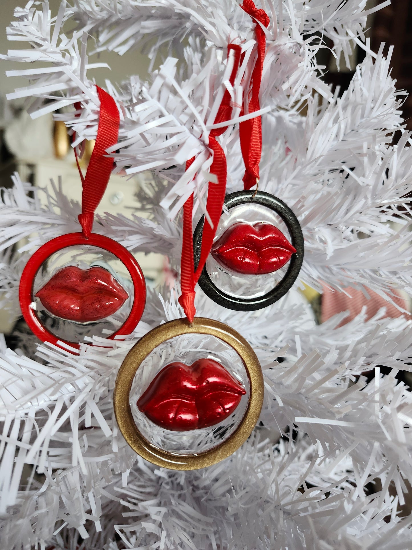 Set of 3 Hanging Lips Christmas Tree Ornaments