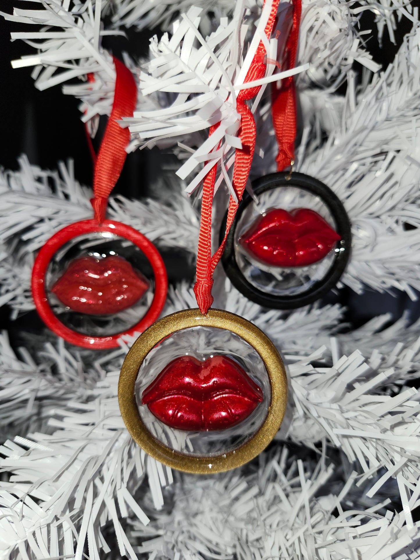 Set of 3 Hanging Lips Christmas Tree Ornaments