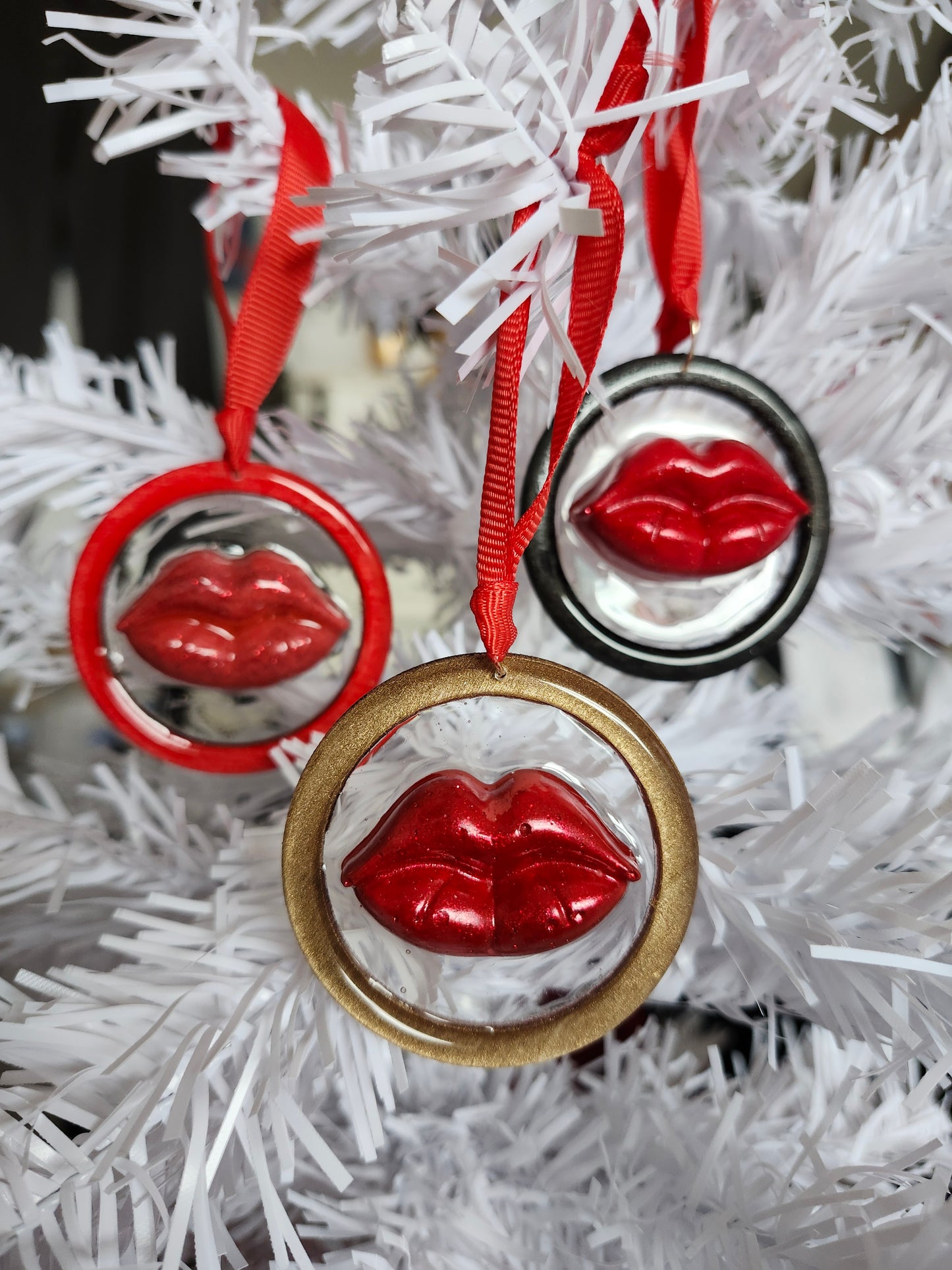Set of 3 Hanging Lips Christmas Tree Ornaments