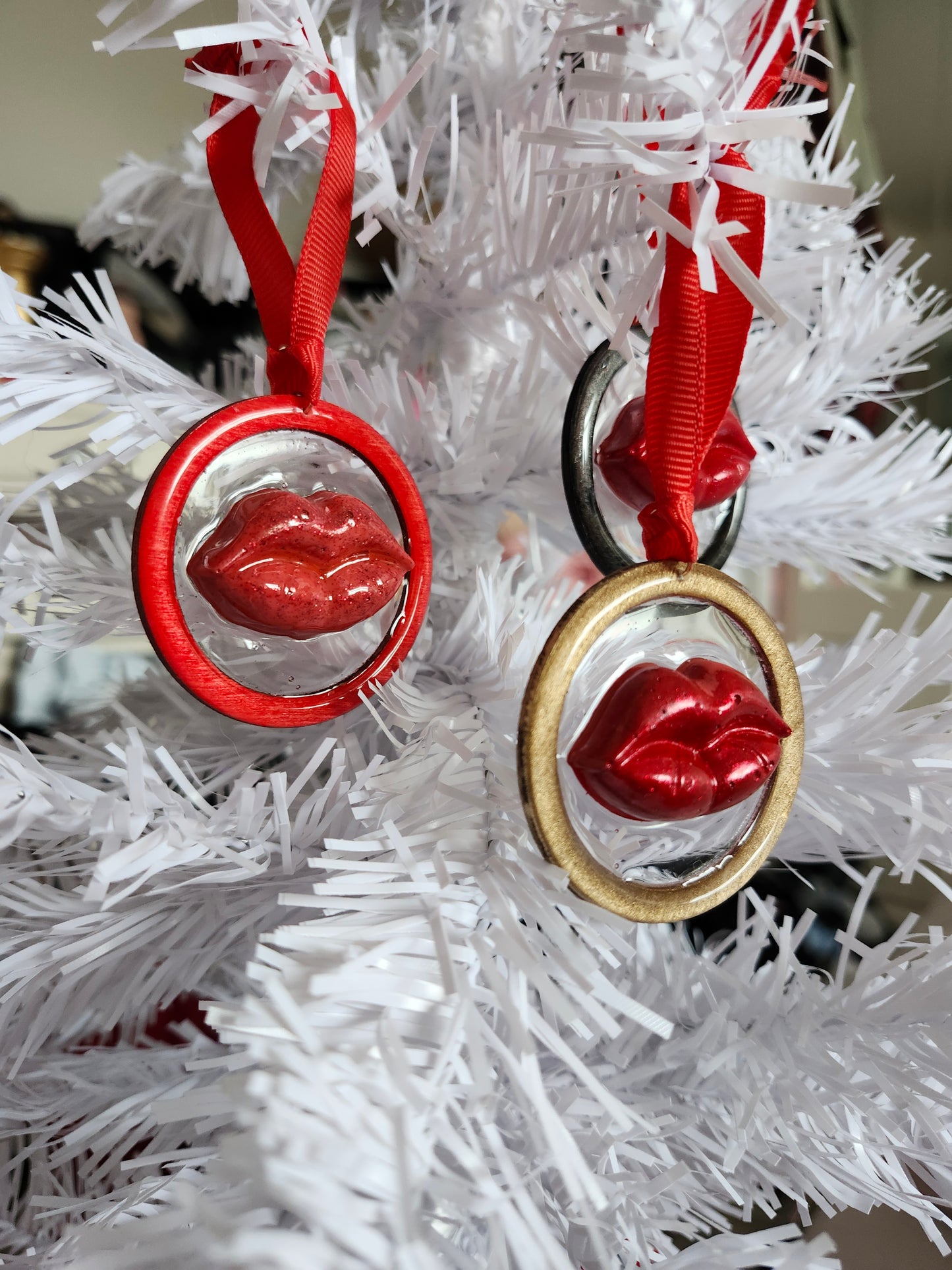 Set of 3 Hanging Lips Christmas Tree Ornaments