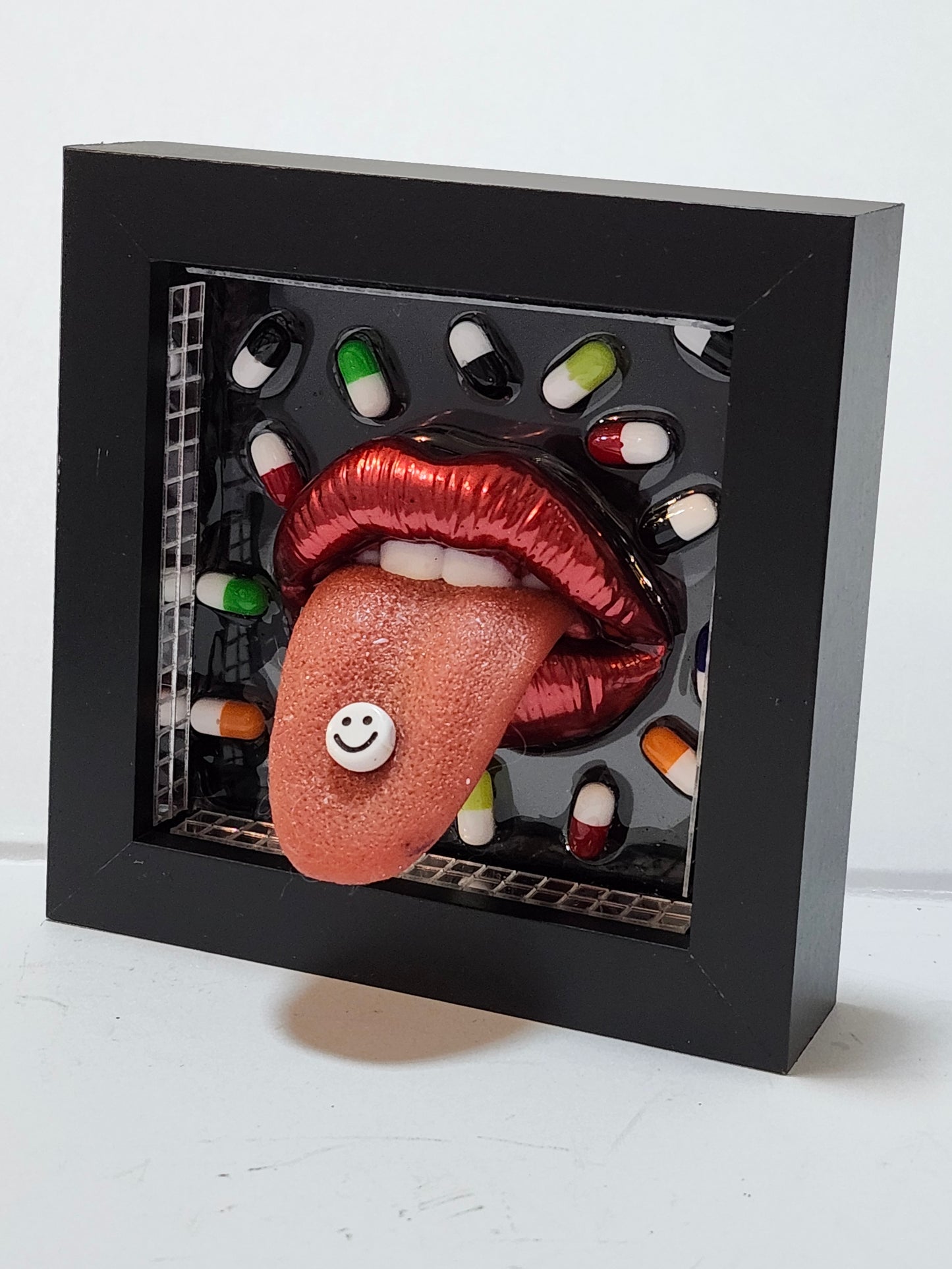 3D HACIENDA 3 Realistic tongue lips wall art picture framed