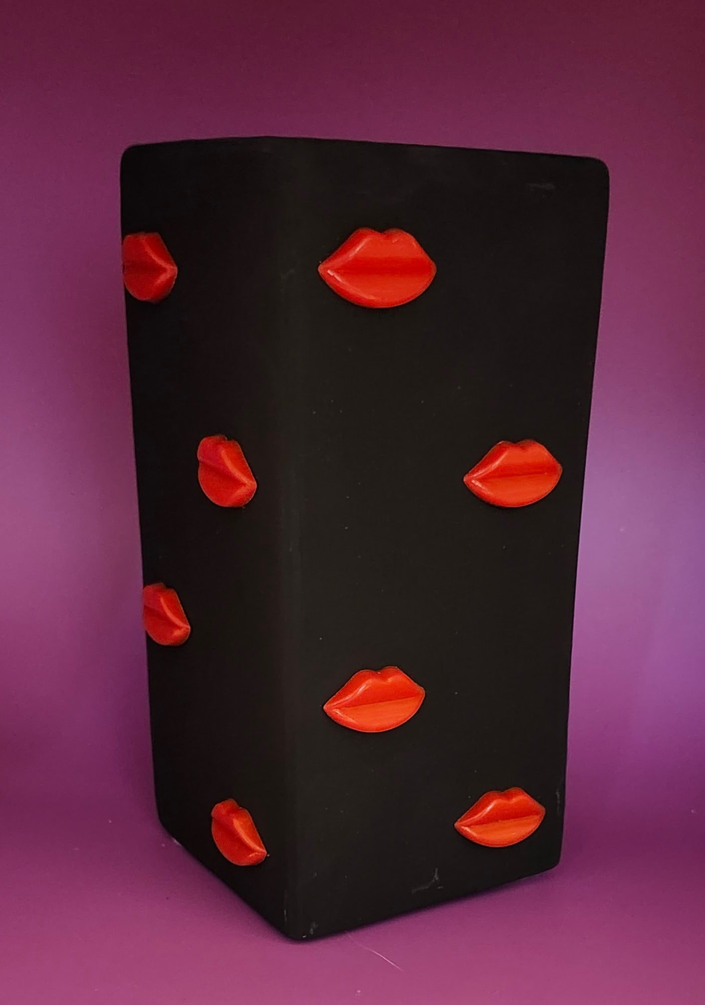 Ceramic Lips Vase Pink, Red Black white