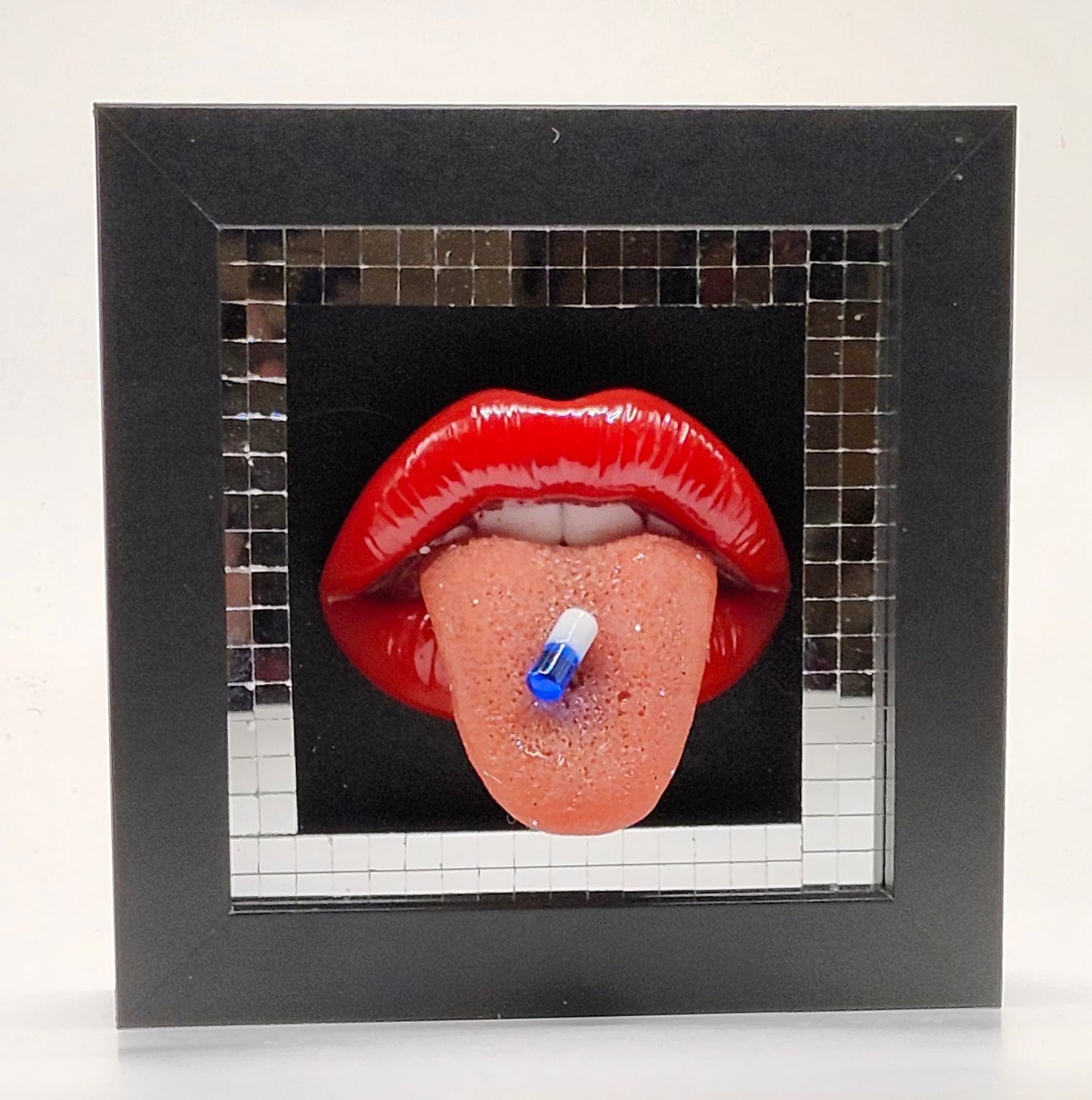 Realistic tongue lips 3D Party People wall art picture framed
