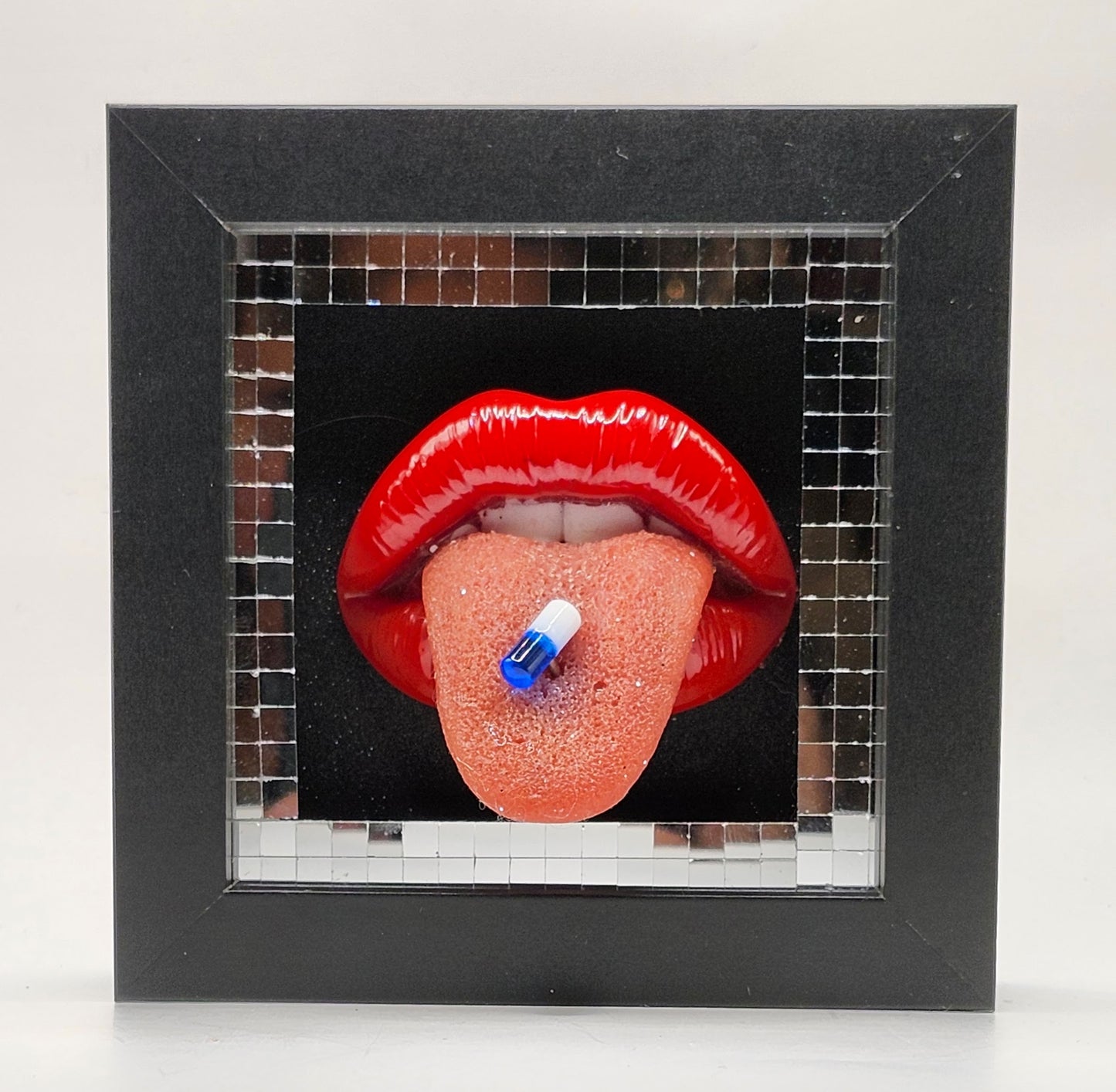 Realistic tongue lips 3D Party People wall art picture framed