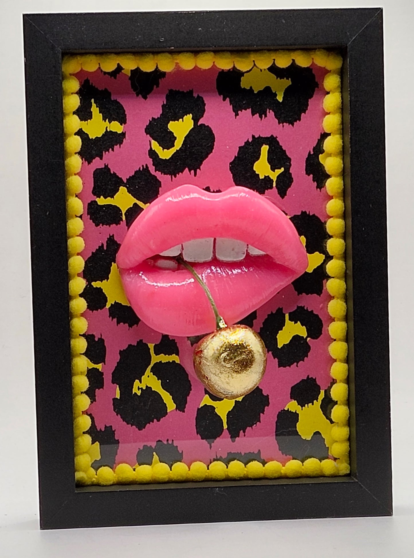 Golden Cherry Lips Picture