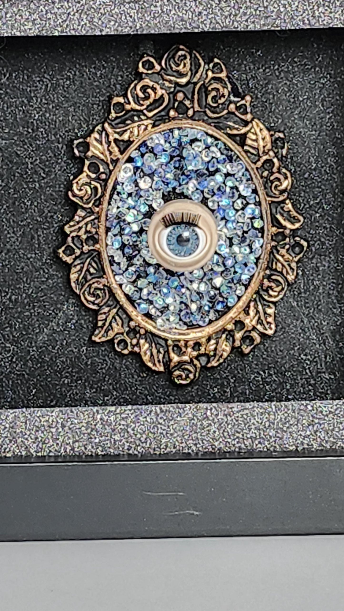 3D Box Framed blinking eye  Picture Gunmetal Grey