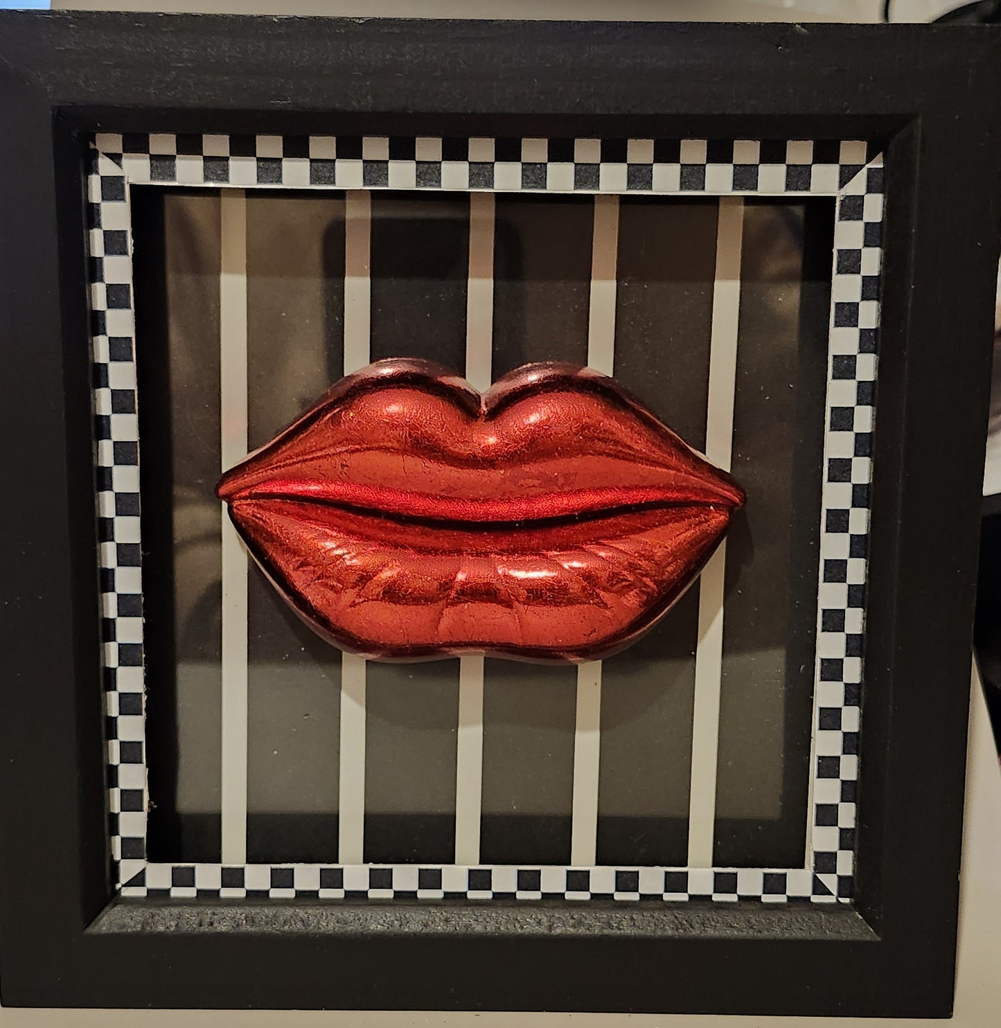 3D Large Lips Framed Pop Art Picture