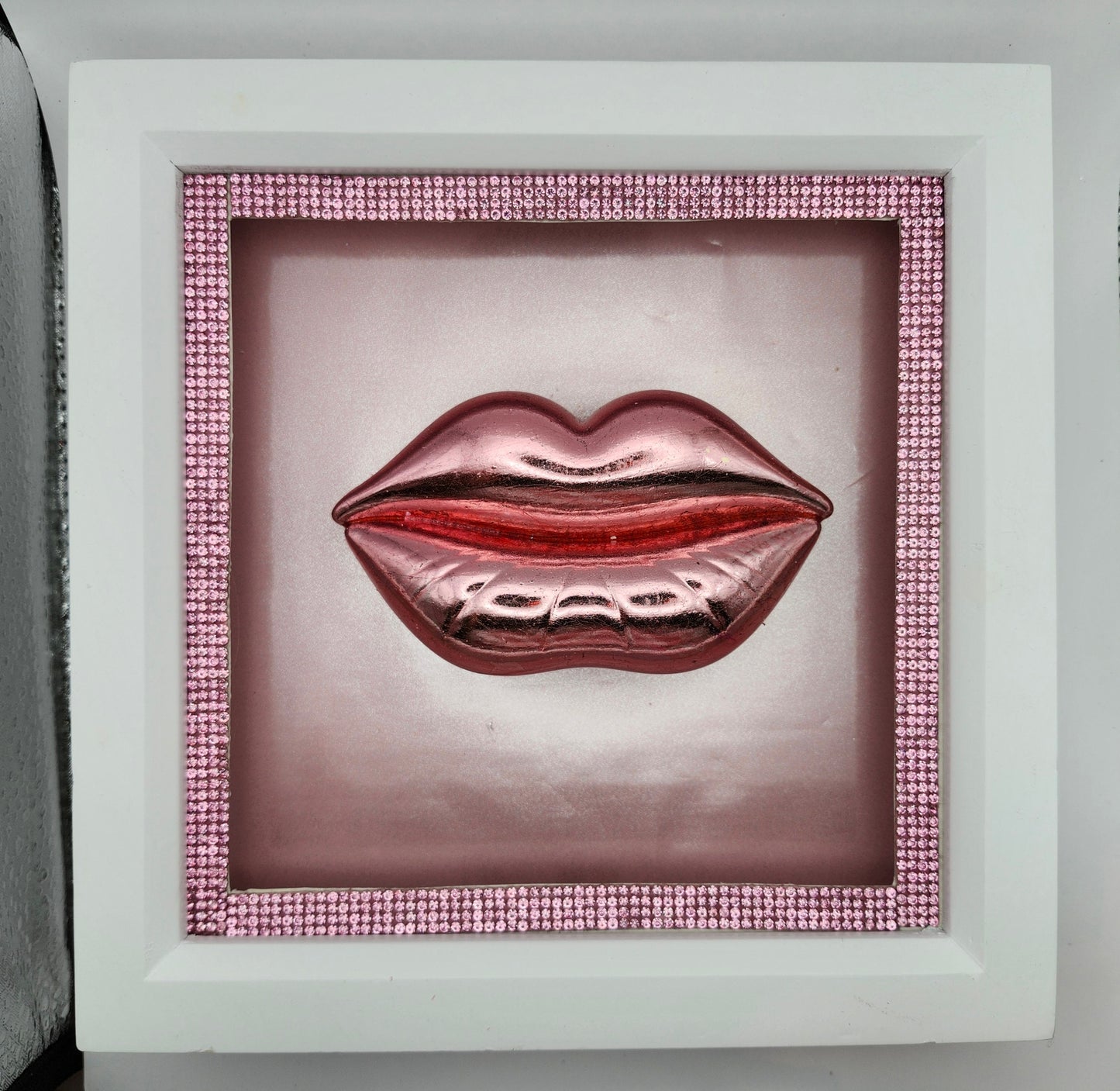 3D Large Lips Framed Pop Art Picture