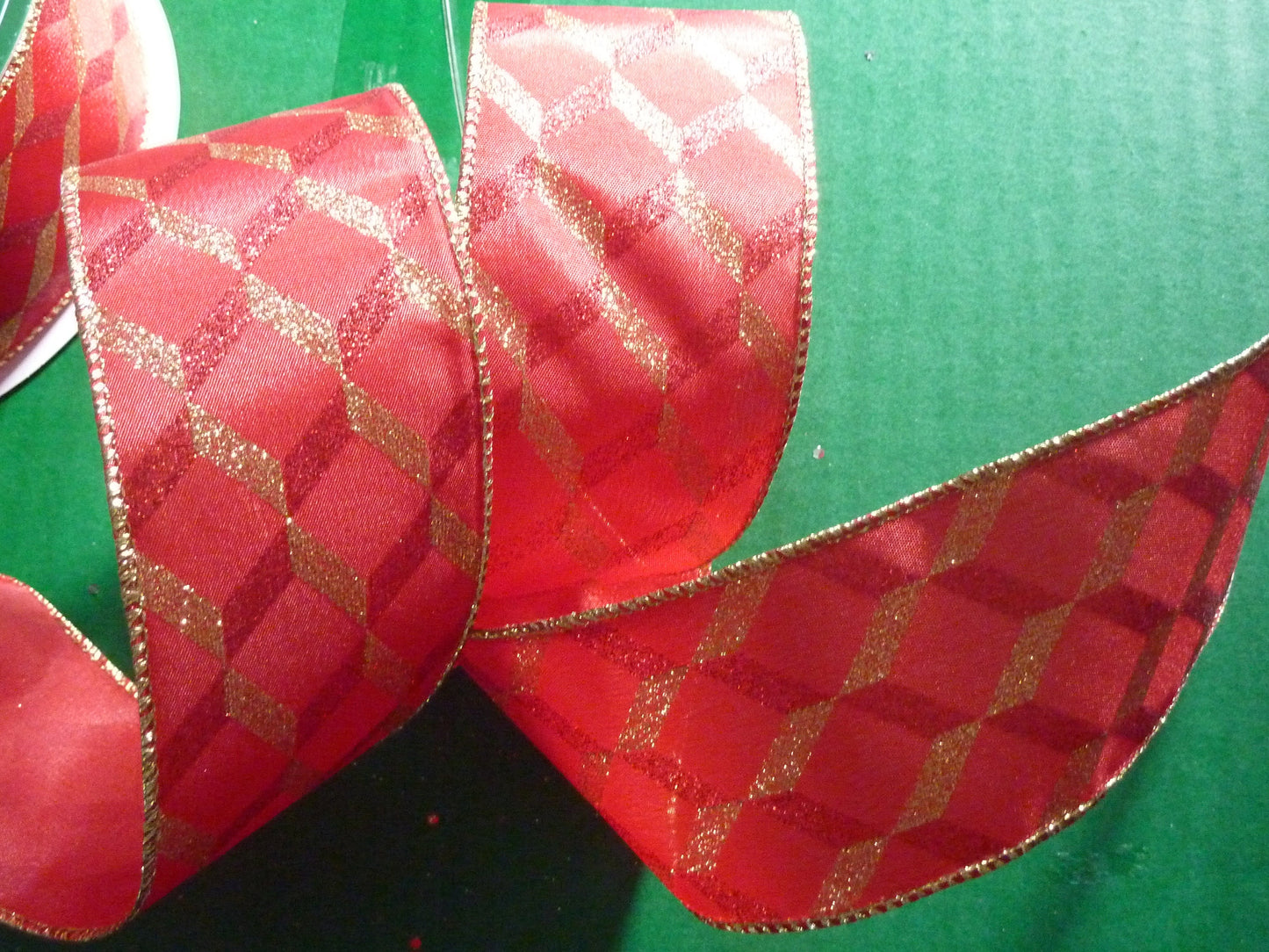 Wire Edged Christmas Ribbon 63mm/ 38mm Wide x 1 Metre