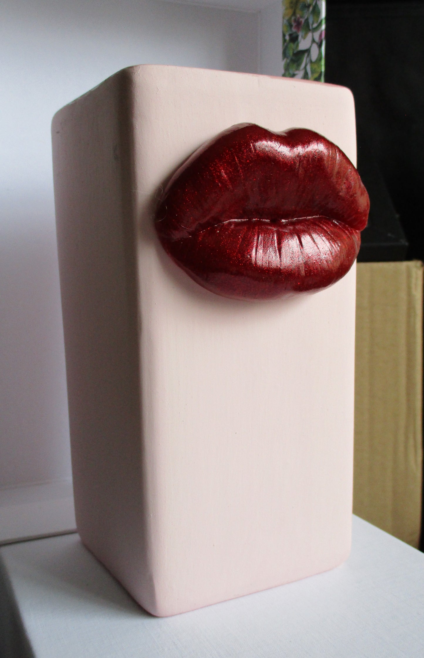 The Big Lippy! Big Lips Vase