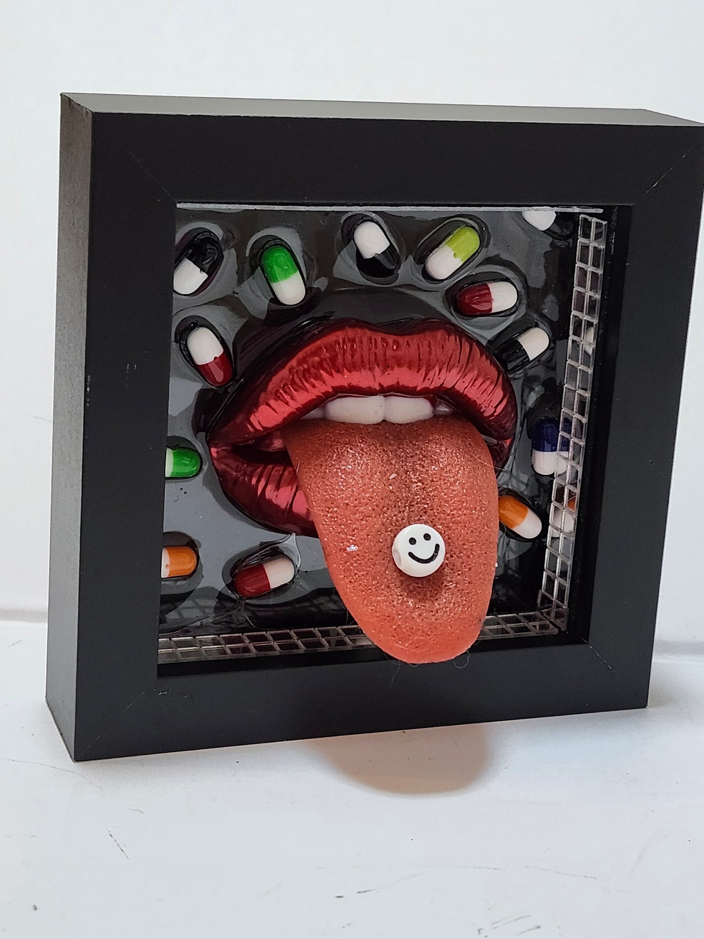 3D HACIENDA 3 Realistic tongue lips wall art picture framed