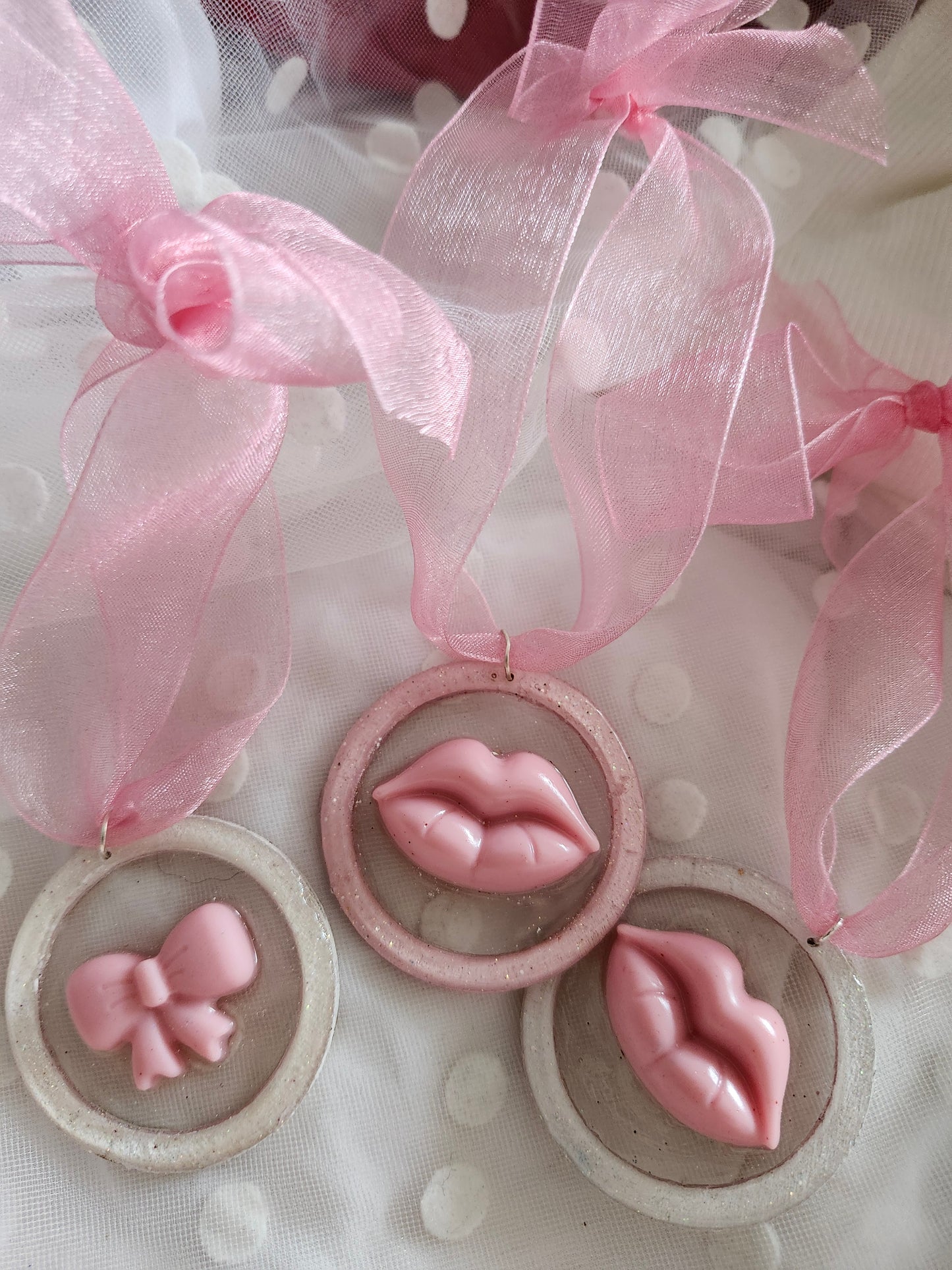 Set of 3 Hanging Lips & bow Christmas Tree Ornaments