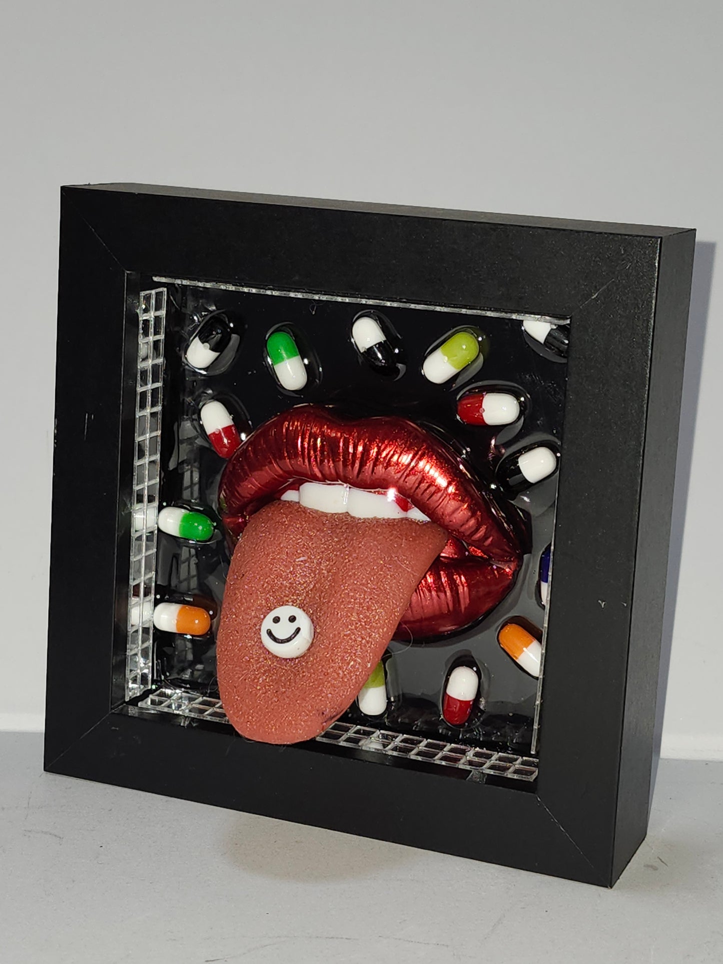 3D HACIENDA 3 Realistic tongue lips wall art picture framed